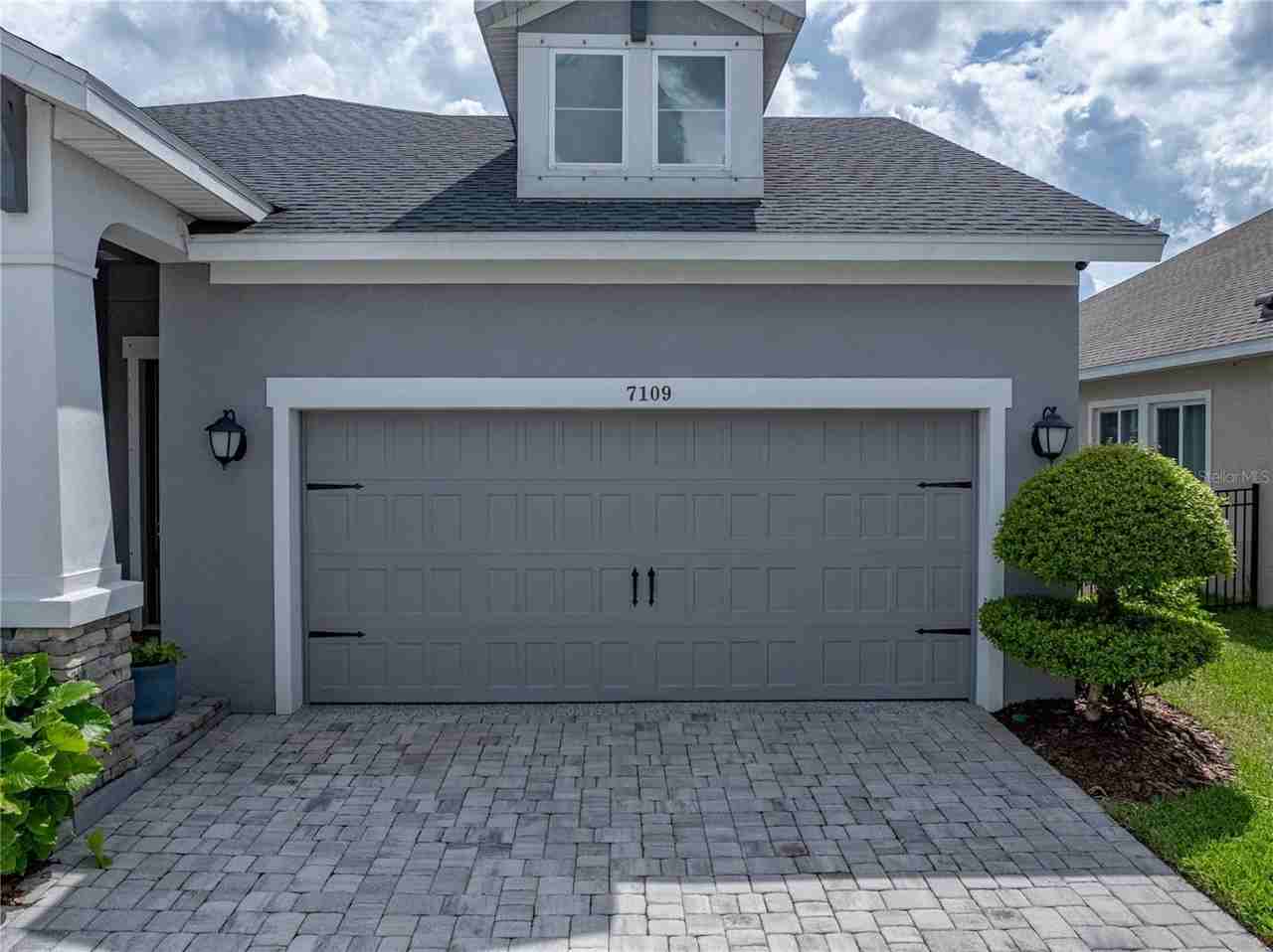 7109 Estero Ct - Photo 6 of 50