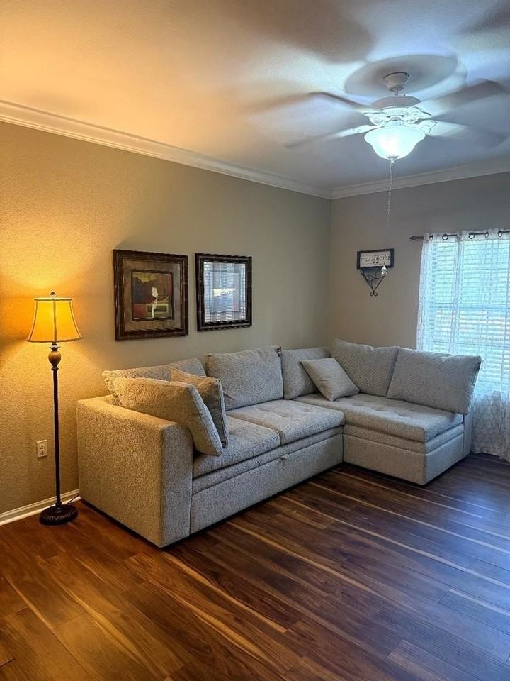 2141 Portofino Pl #8-2816 - Photo 3 of 27