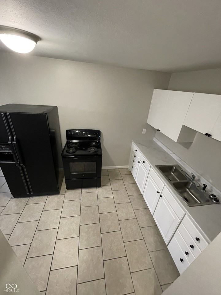 622 Brewer Pl - Photo 6 of 11