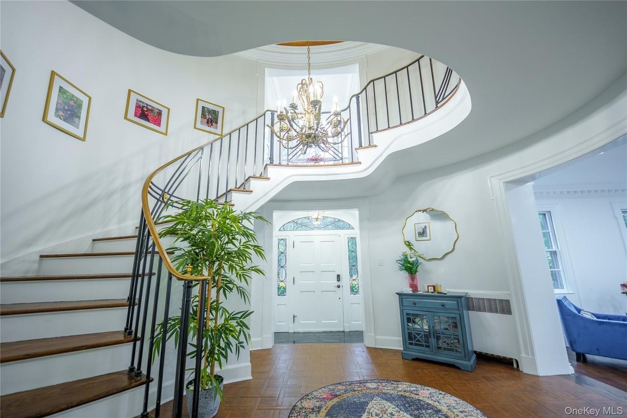 10 Hidden Pond - Photo 5 of 46