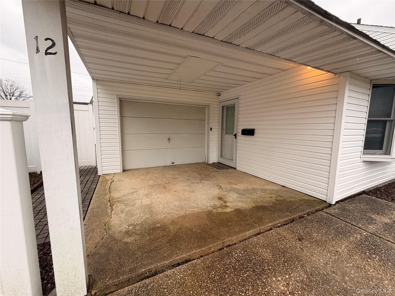 12 Elves Ln - Photo 2 of 42