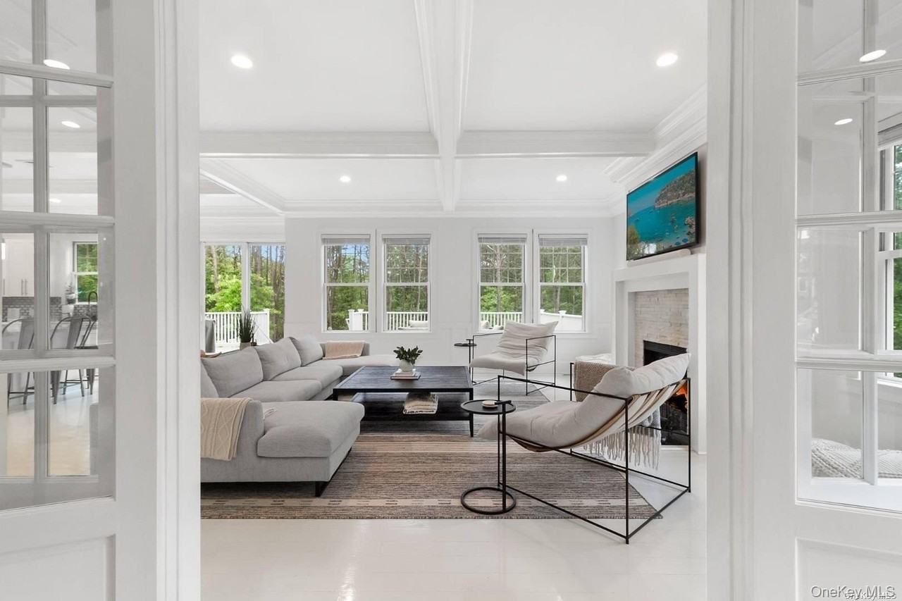 2 Sophia Ct - Photo 7 of 31