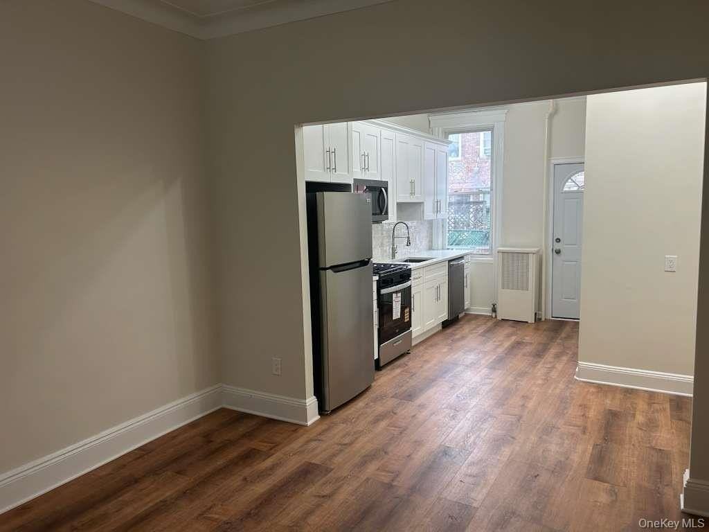 8823 85th St #1L - Photo 3 of 17