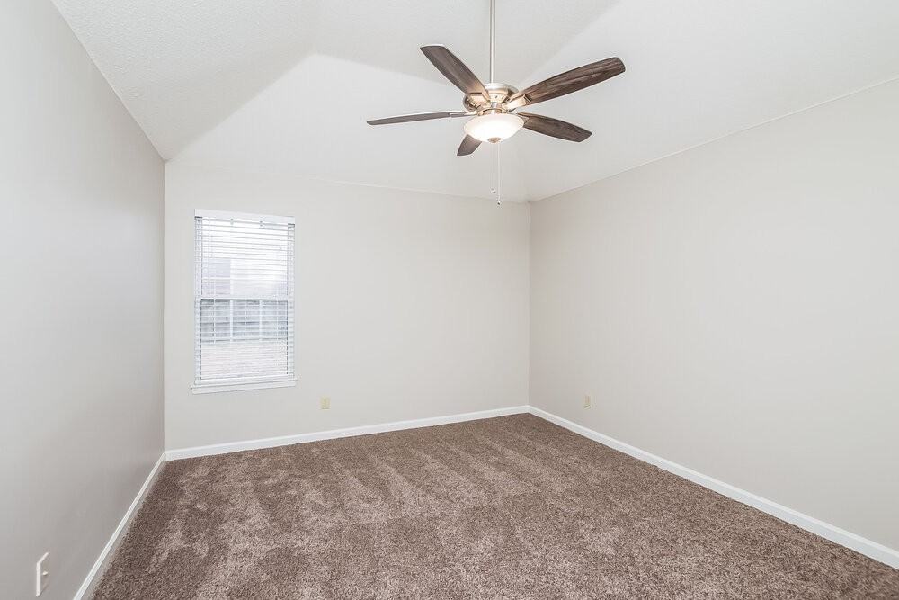 6284 Manchester Cv - Photo 7 of 15