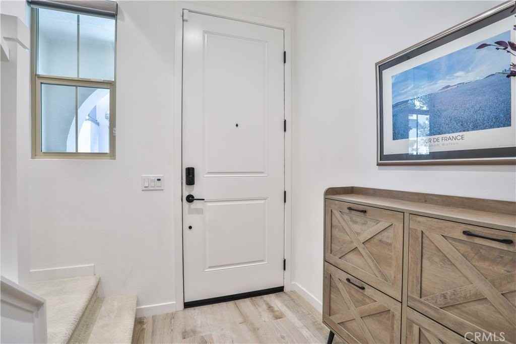 224 Babson Ct - Photo 6 of 48