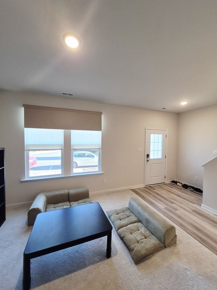 4012 Park Trail Dr #1 - Photo 2 of 37