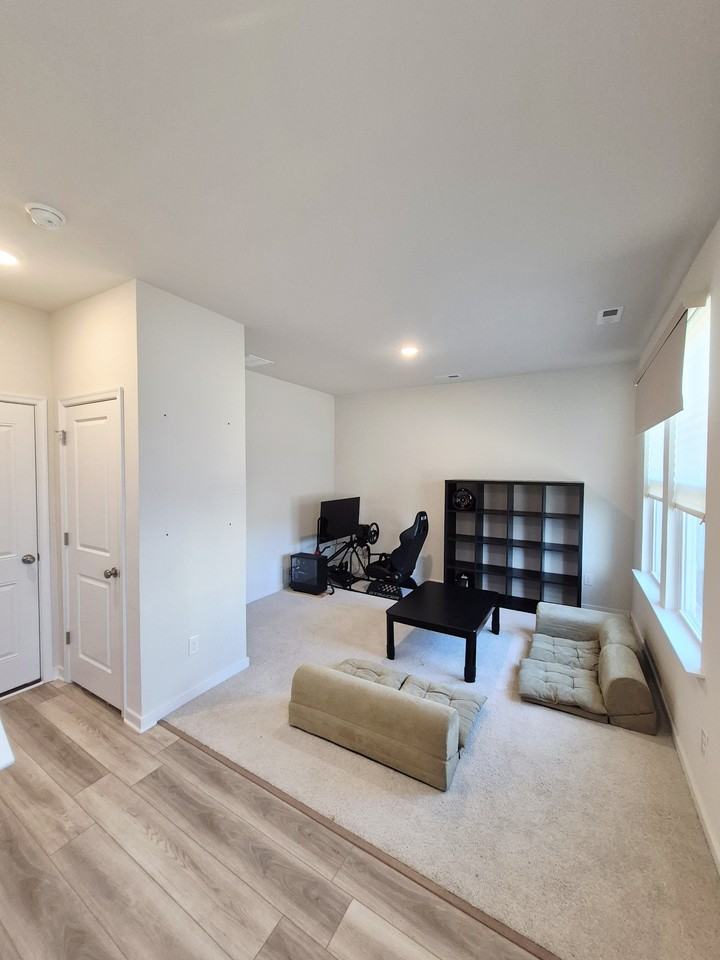 4012 Park Trail Dr #1 - Photo 5 of 37