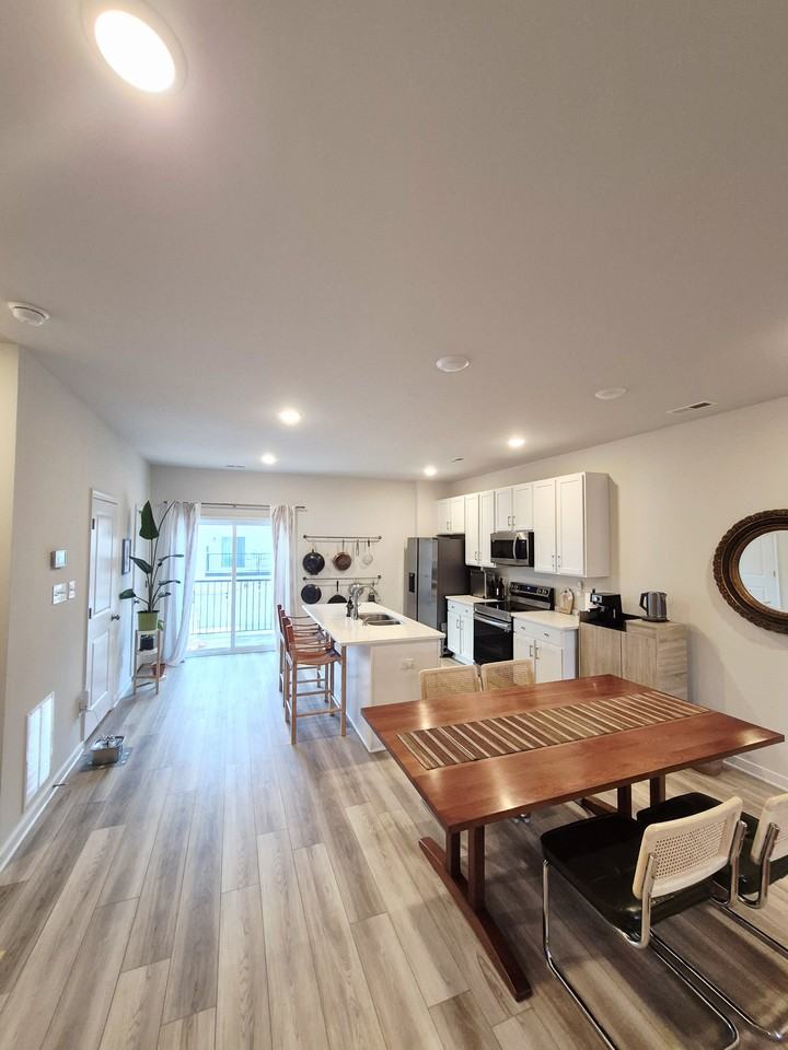 4012 Park Trail Dr #1 - Photo 6 of 37