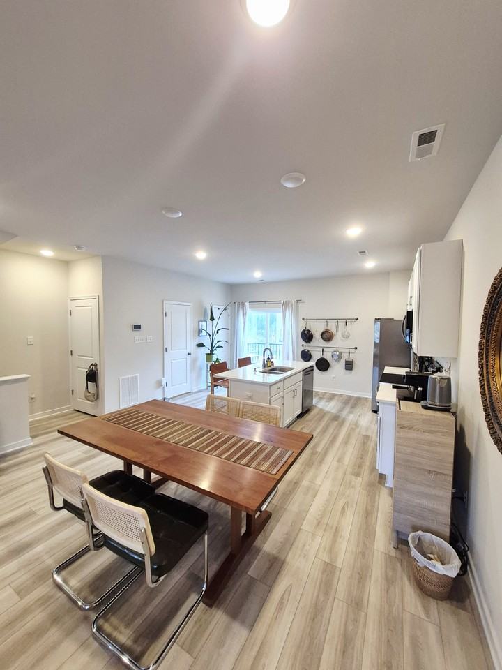 4012 Park Trail Dr #1 - Photo 7 of 37