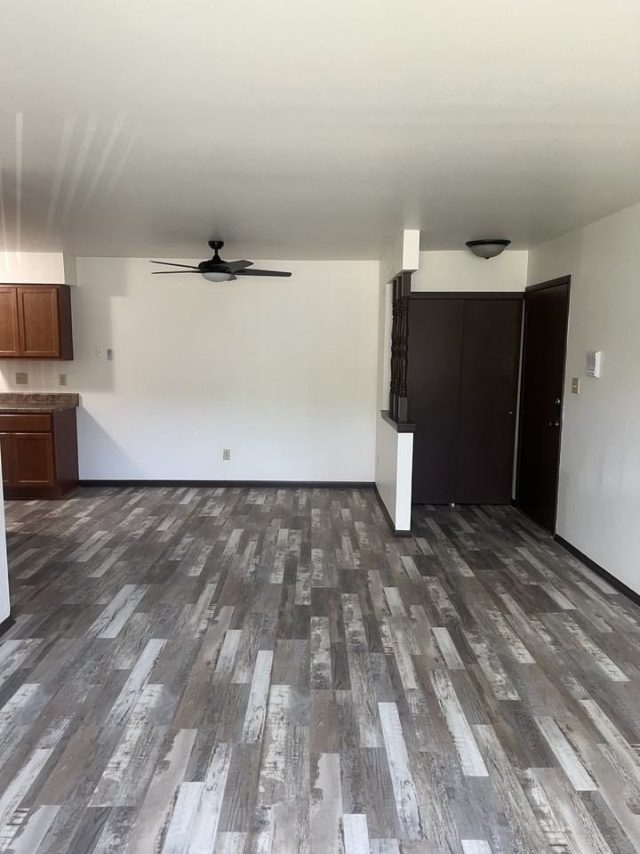 6951 N 76th St #213 - Photo 2 of 12