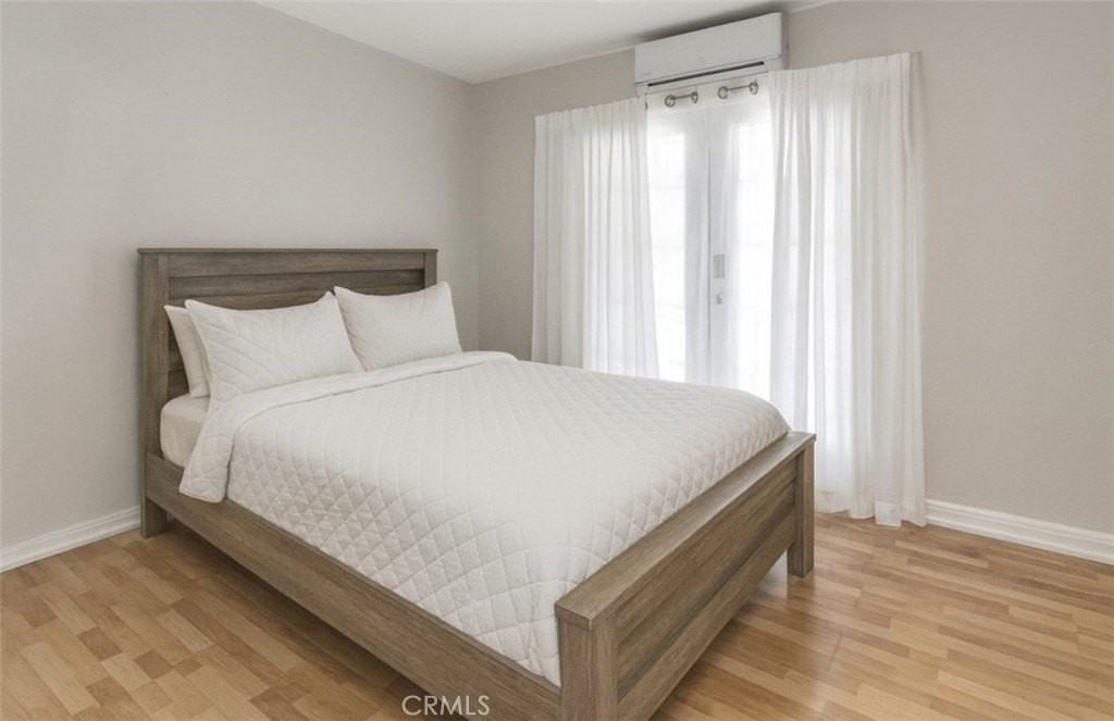 24017 Sylvan St - Photo 2 of 4