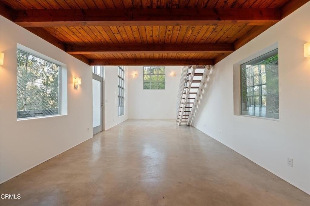 4520 San Andreas Ave - Photo 4 of 28