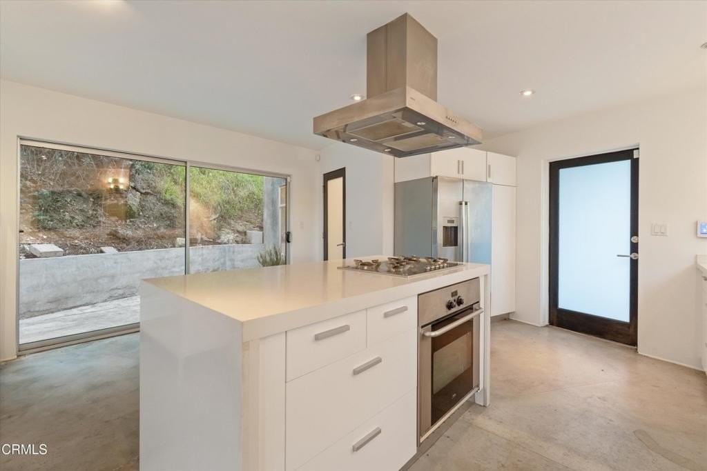 4520 San Andreas Ave - Photo 7 of 28