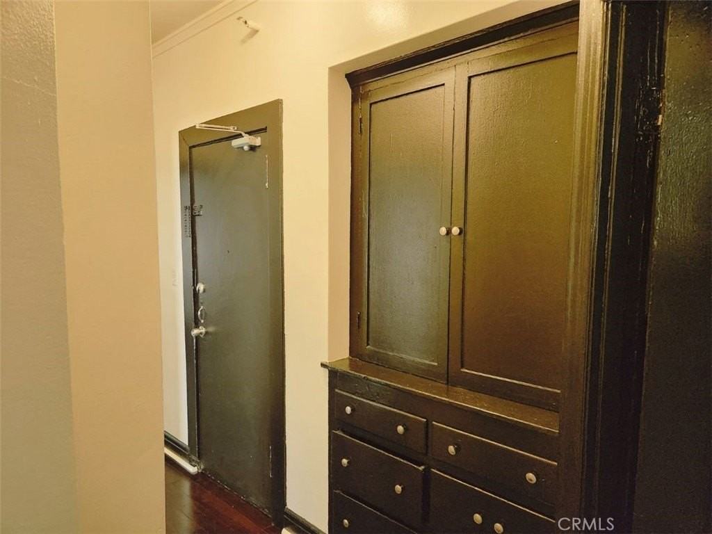 617 Coronado Ter #21 - Photo 7 of 9