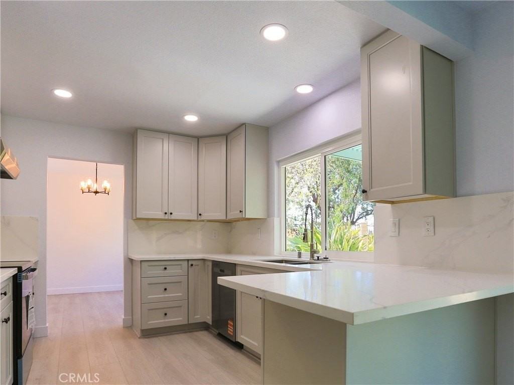 22501 Cello Dr - Photo 7 of 19