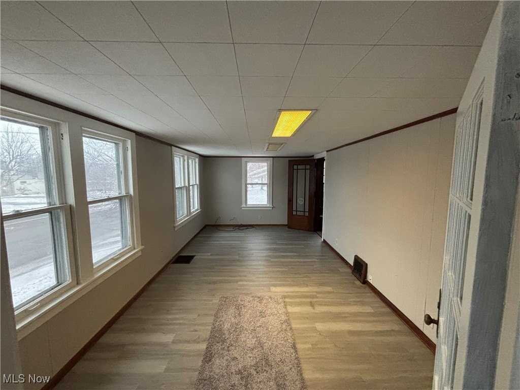 408 S Arch Ave - Photo 7 of 25