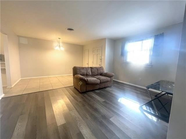 513 Homewood Pl - Photo 4 of 10