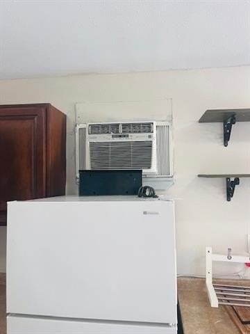 3232 Saint Philip St - Photo 7 of 13