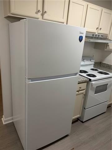 50037 Kevin Dr #L - Photo 5 of 9