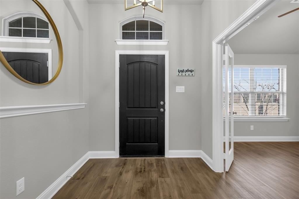 347 Saltmeadow Ln - Photo 2 of 24