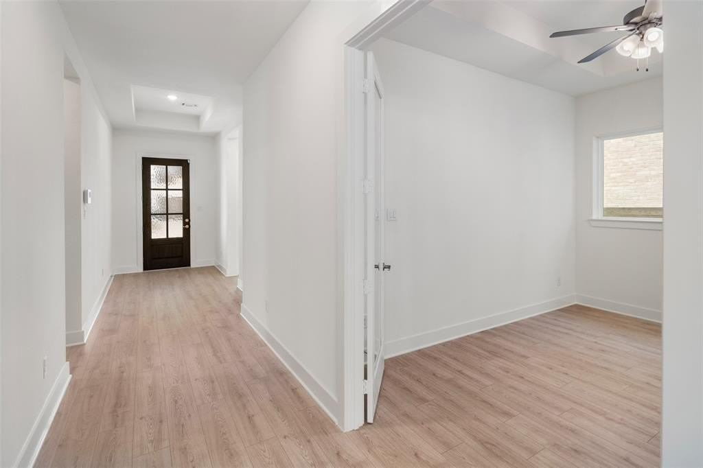 3500 Mescalbean Dr - Photo 2 of 20