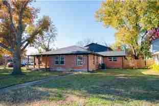 1017 Tosch Ln - Photo 1 of 1