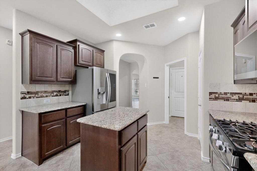 1809 Heron Way - Photo 7 of 22