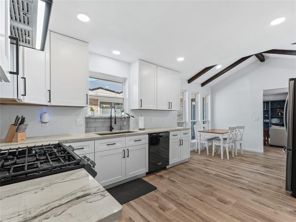 2017 Macao Pl - Photo 7 of 29