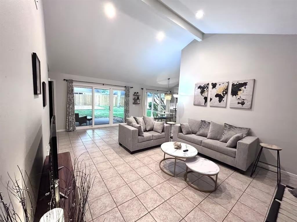 16662 Royal Mile Ln - Photo 4 of 23