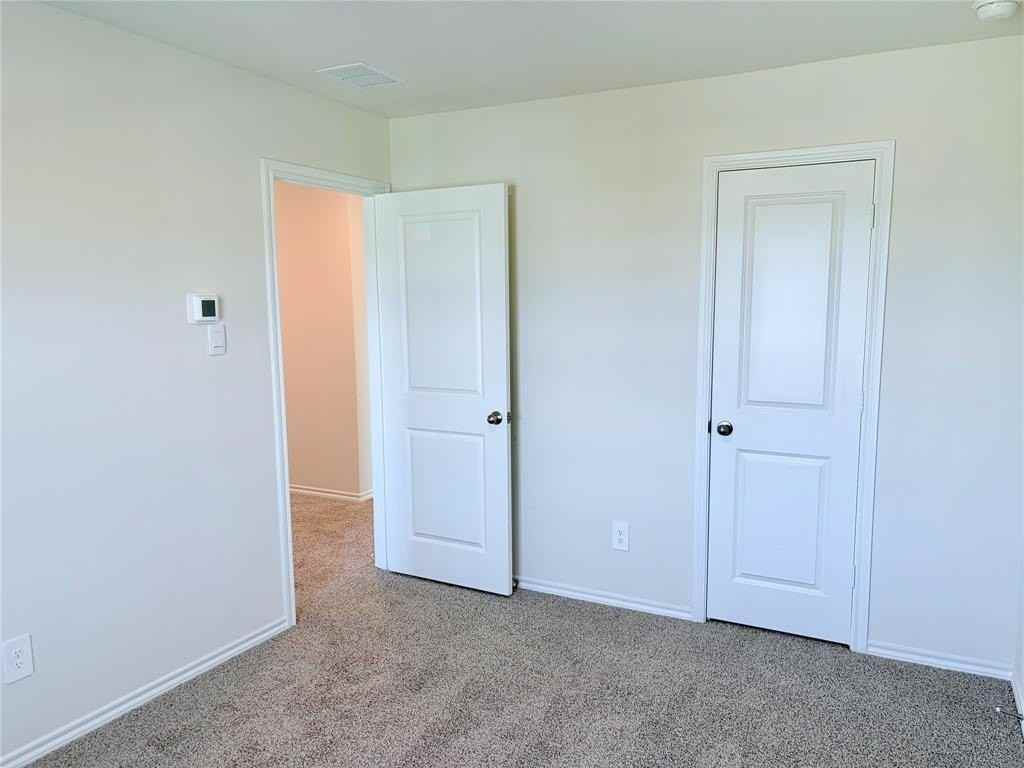 3410 Tomahawk Dr - Photo 2 of 38