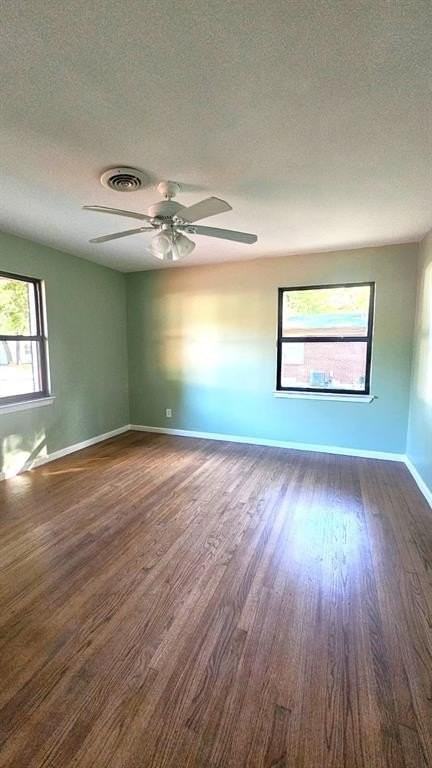 10033 Goodyear Dr - Photo 6 of 9