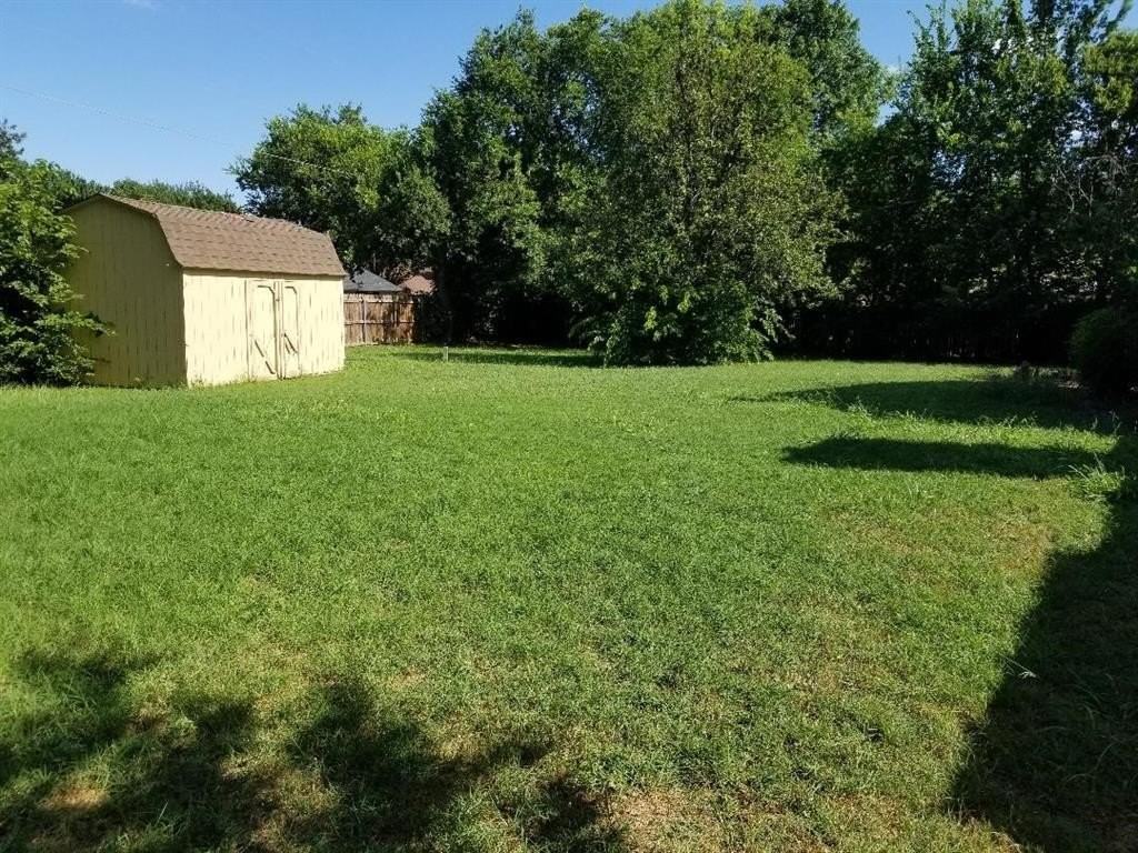 480 Cherokee Ct S - Photo 2 of 5