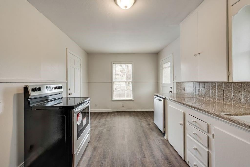 4309 Martha Ln - Photo 7 of 18