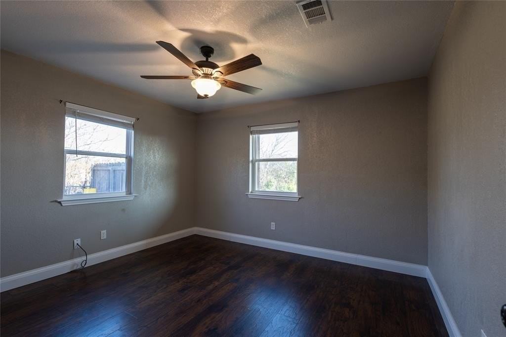 5780 Randle Rd - Photo 7 of 12