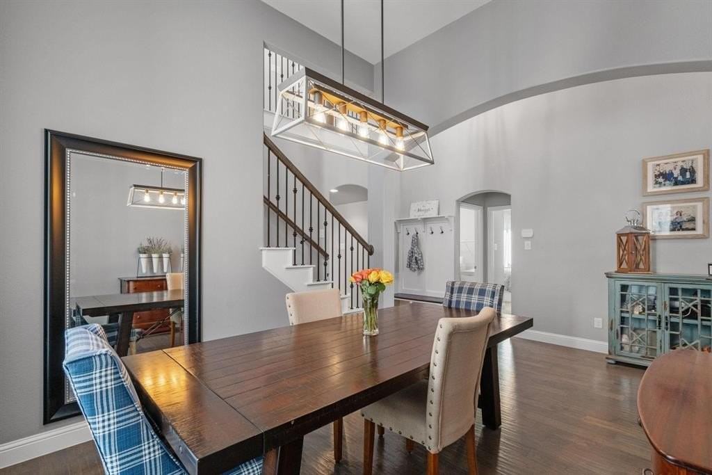 3738 Norwood Ave - Photo 6 of 25