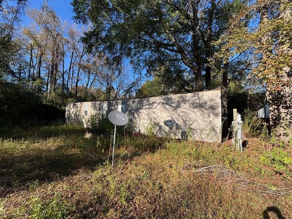 1233 Suncrest Cir - Photo 4 of 5