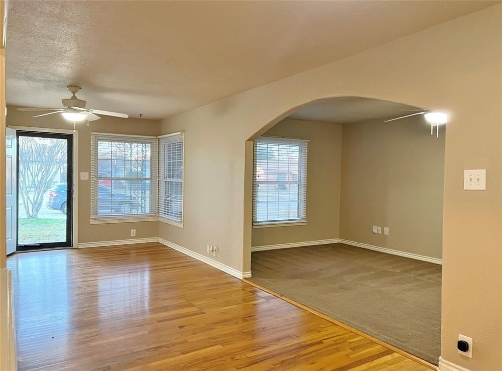 106 Monticello Dr - Photo 2 of 13