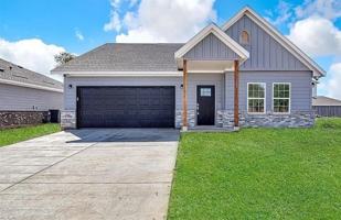 featured image of 125 Magnolia Estates St