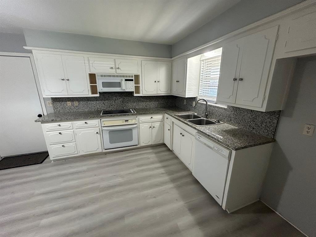 1735 14th St - Photo 7 of 18