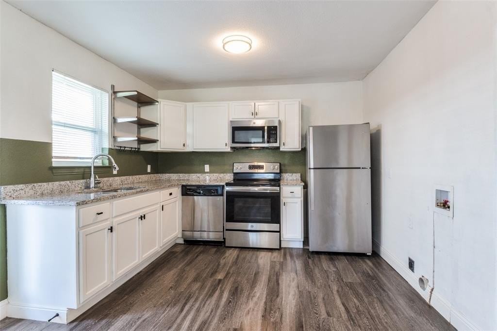 10019 Olmos Dr - Photo 7 of 13