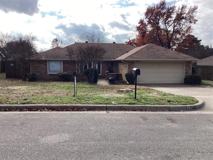 2841 Southridge Dr - Photo 1 of 1