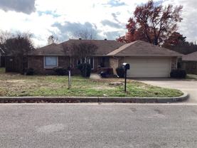 2841 Southridge Dr - Photo 1 of 1