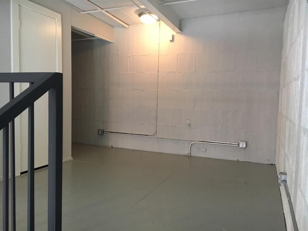 2501 S Harwood St #5 - Photo 4 of 7