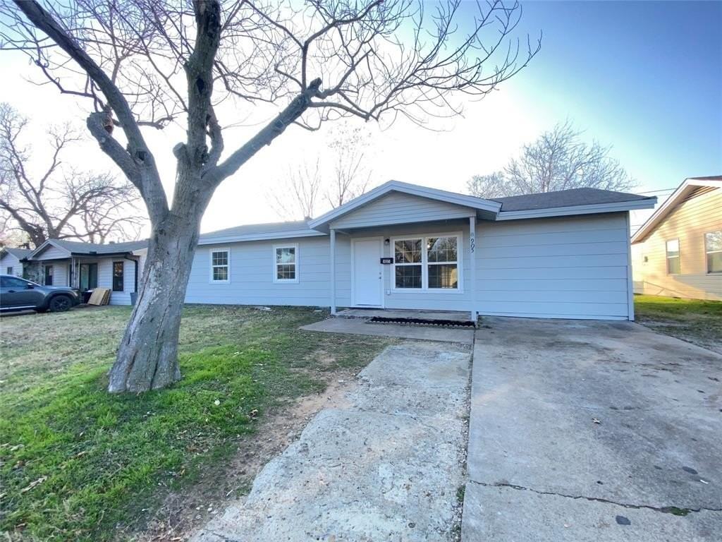 905 Milam Dr - Photo 3 of 31