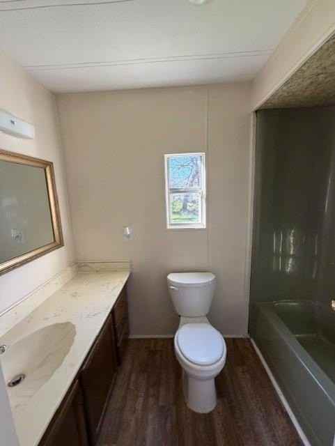 512 Elm St - Photo 7 of 11