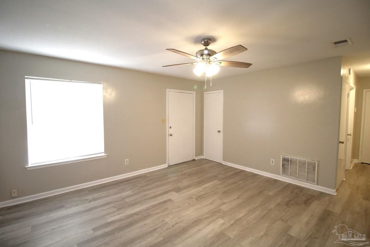 3400 Green Briar Ct #C - Photo 4 of 15