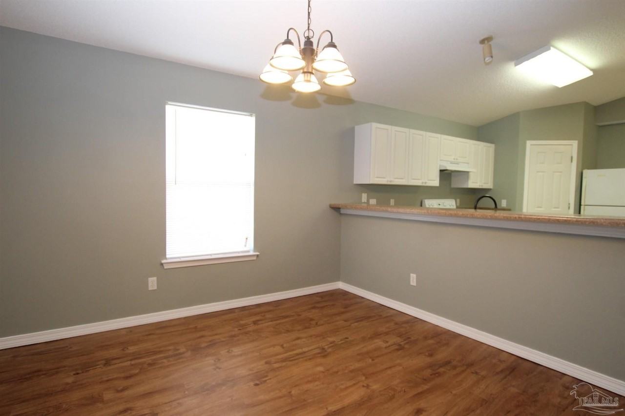 386 Mizzen Ln - Photo 6 of 17