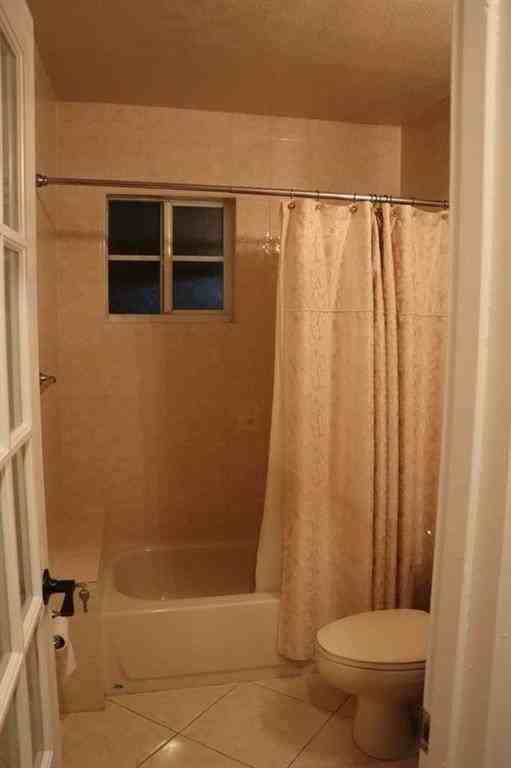 7774 Orleans St - Photo 6 of 37