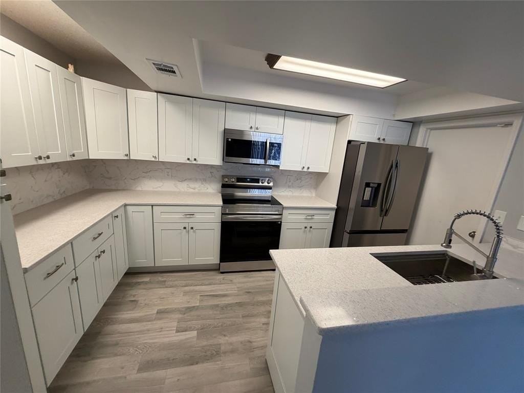 6522 Harbour Rd - Photo 5 of 23