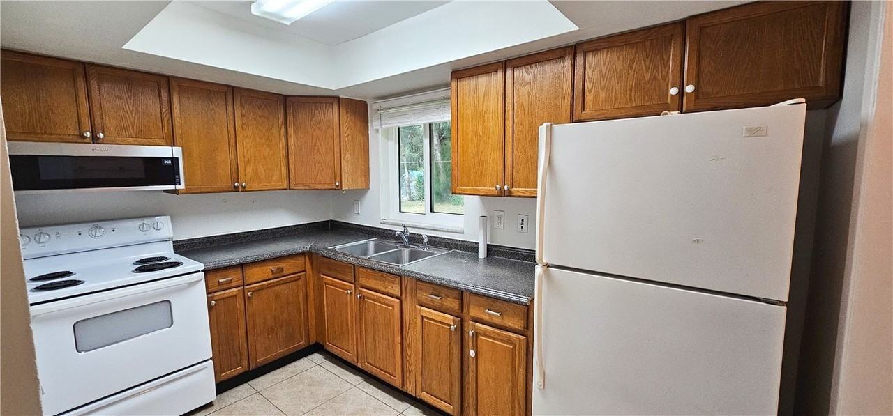 1527 41st Ave - Photo 7 of 14